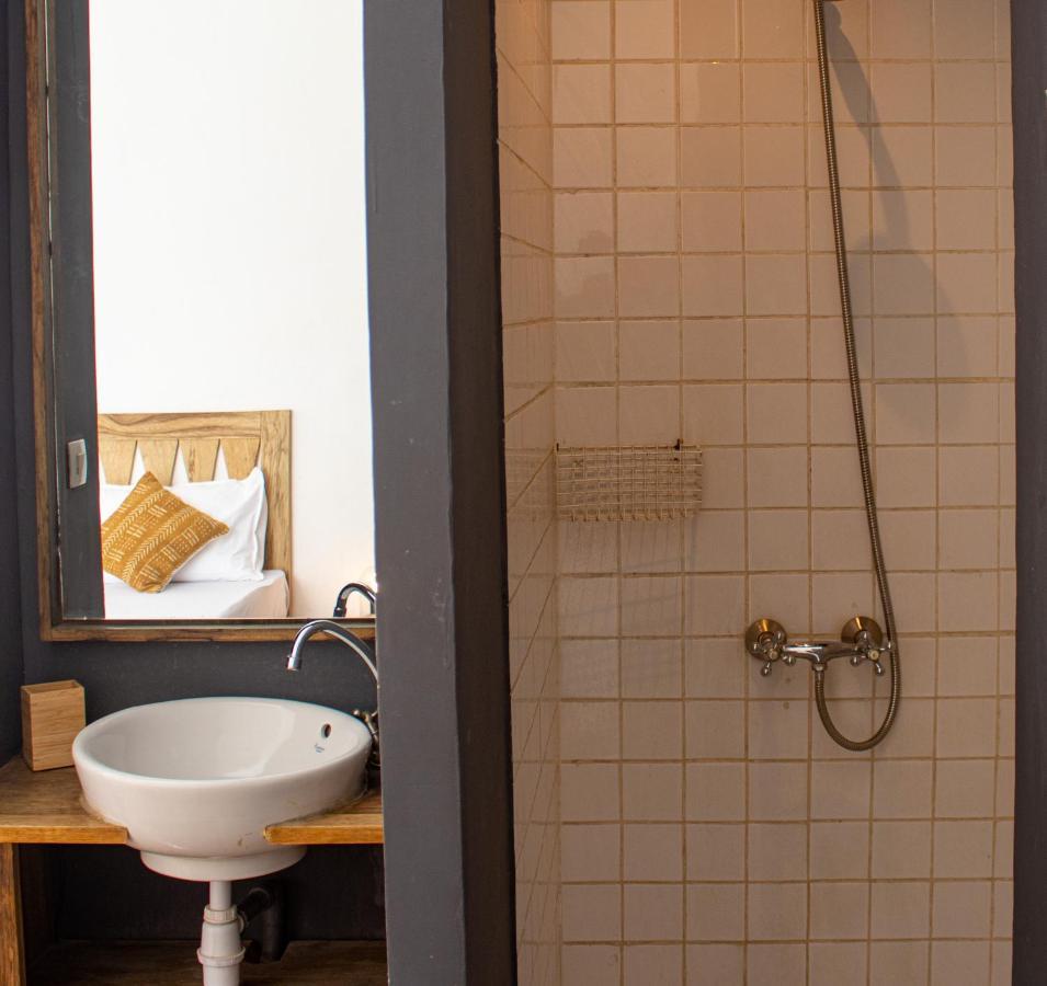 Ndar Ndar House Hotel Saint-Louis Ngoại thất bức ảnh